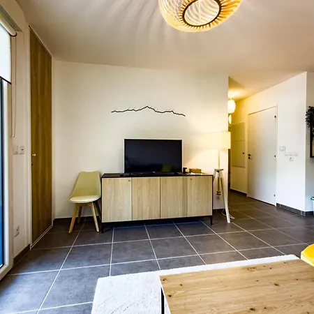 Neuf Avec Terrasse Vue Sur Les Aravis Appartement